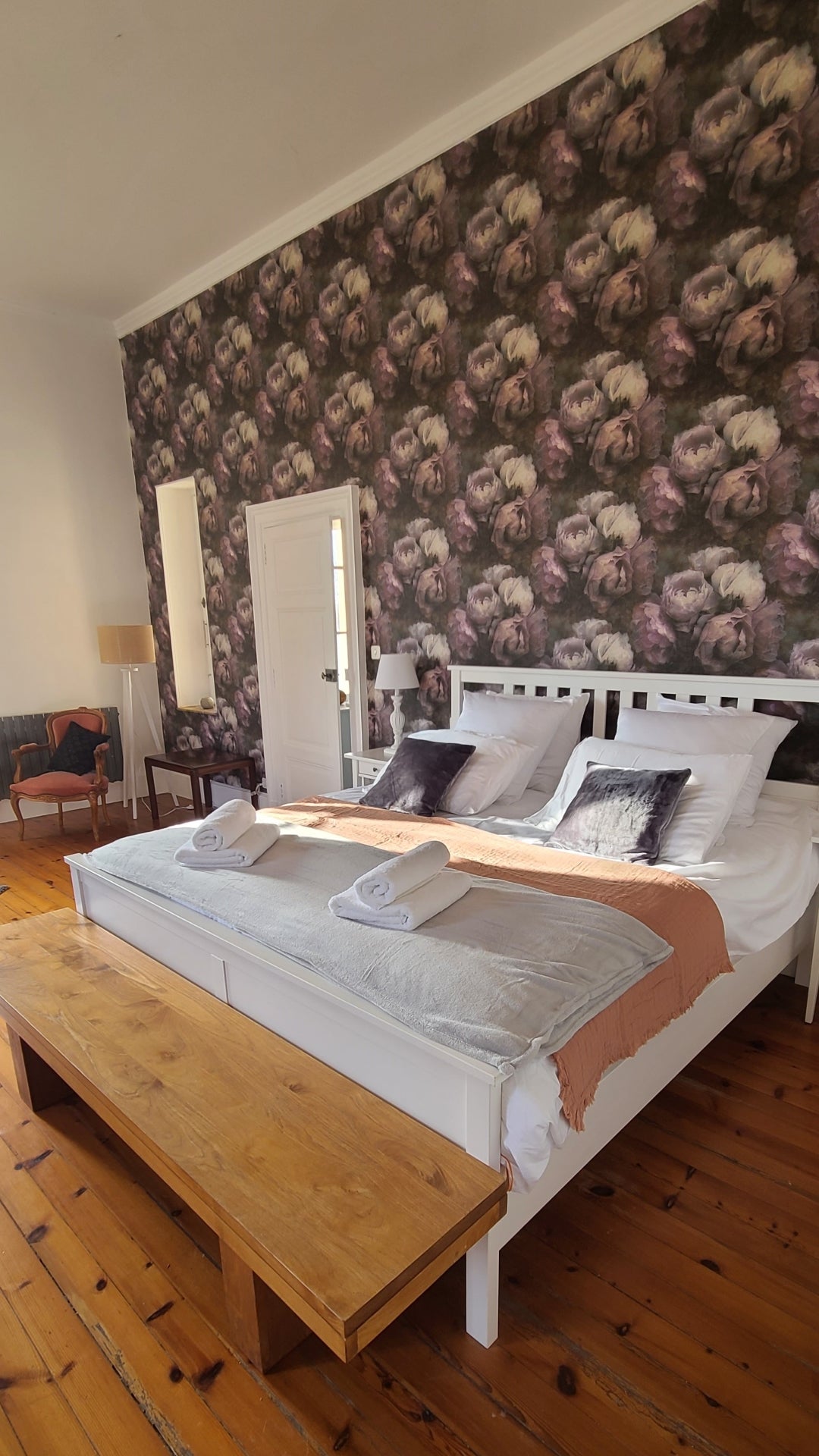 05-LeManoirDuMoulinDeMadame.jpg