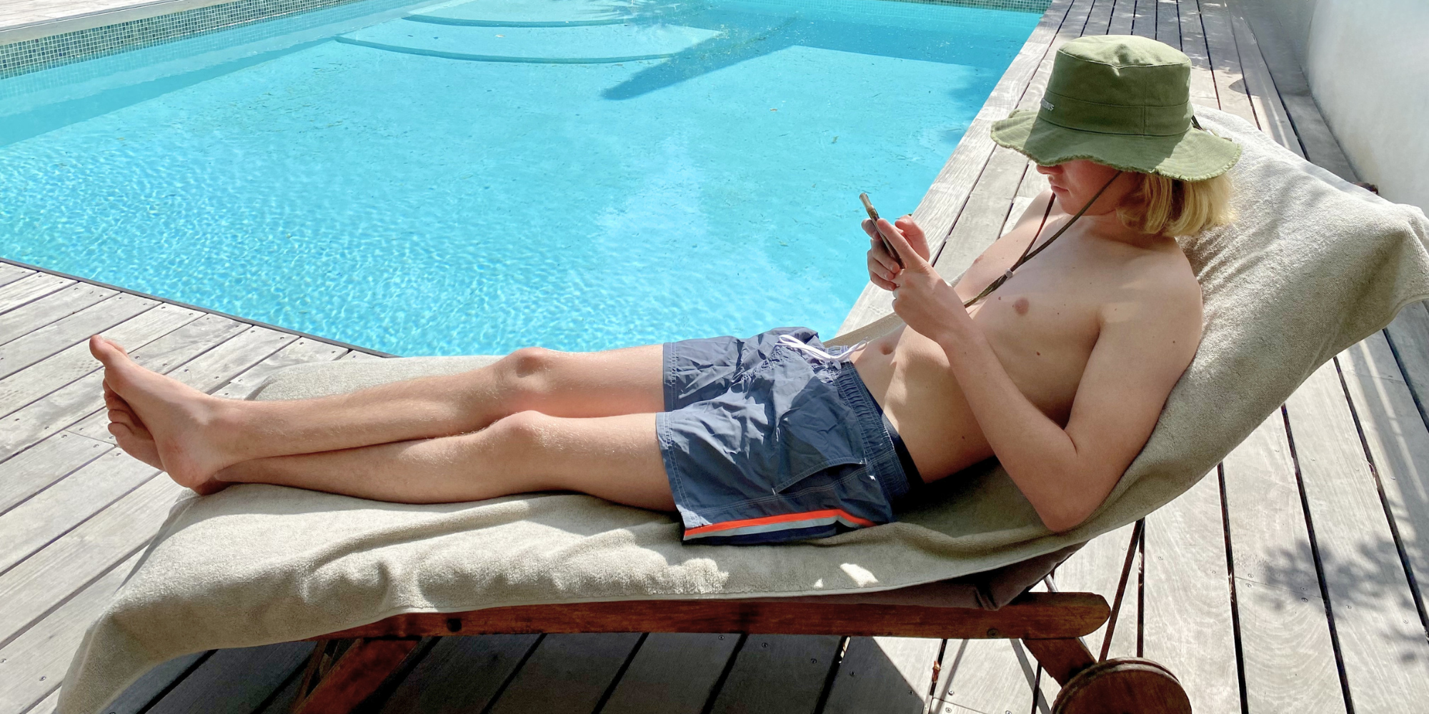serviette_piscine_lcdh.png